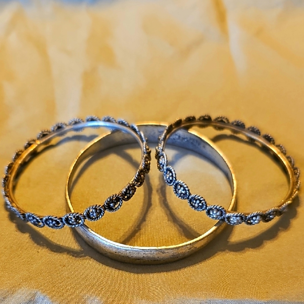 Elegant Silver and Gold Women's Jewelry Set